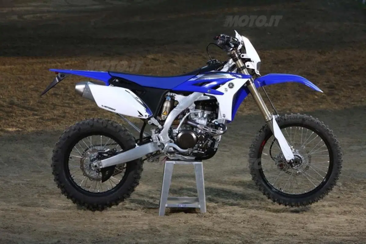 Yamaha YZ e WR 2012  (41)