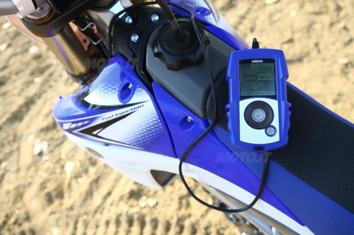 Yamaha YZ e WR 2012  (67)