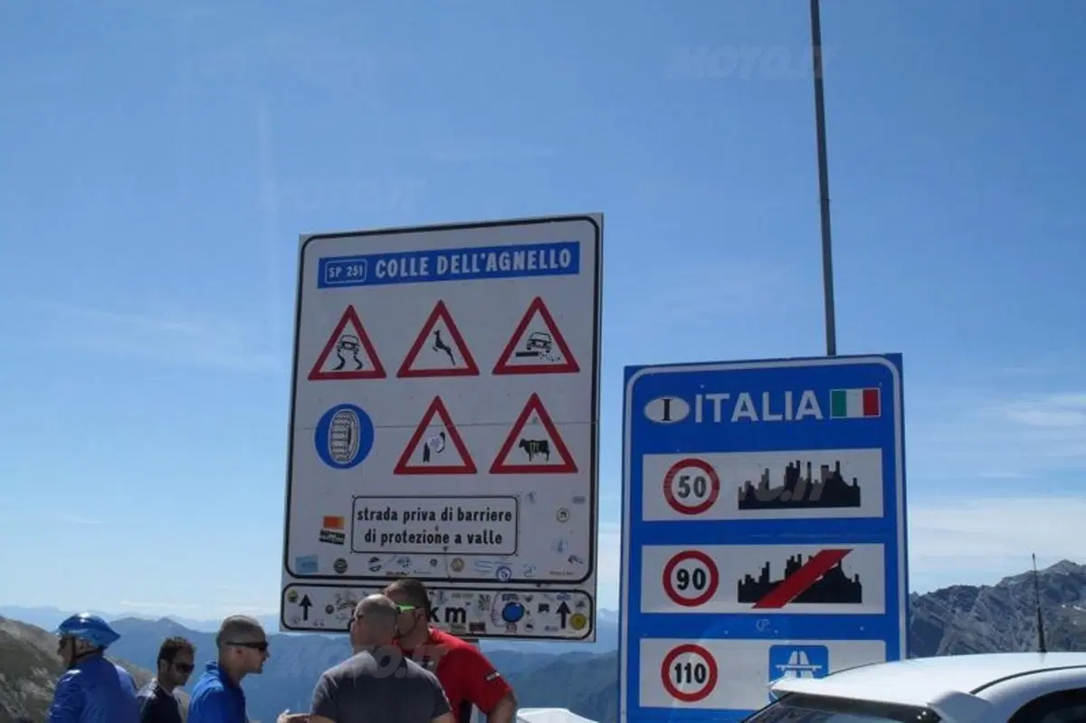 Massimo e Silvia: Route Des Grandes Alpes (4)
