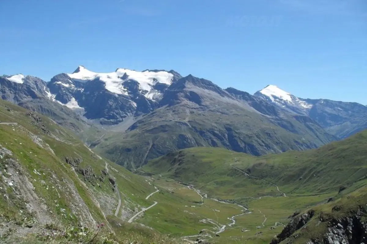 Massimo e Silvia: Route Des Grandes Alpes (10)