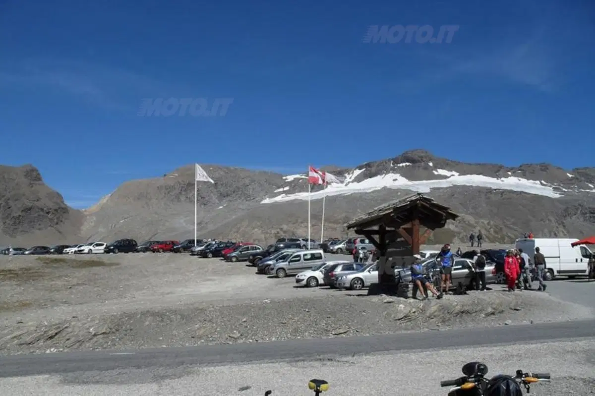 Massimo e Silvia: Route Des Grandes Alpes (14)
