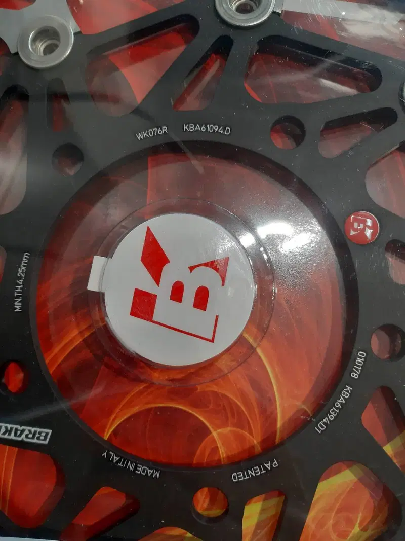 DISCHI BRAKING NUOVI A MARGHERITA WK076 L+R (3)