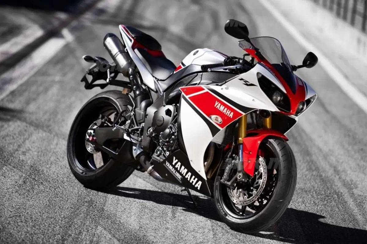 Yamaha YZF-R1 2012  (24)