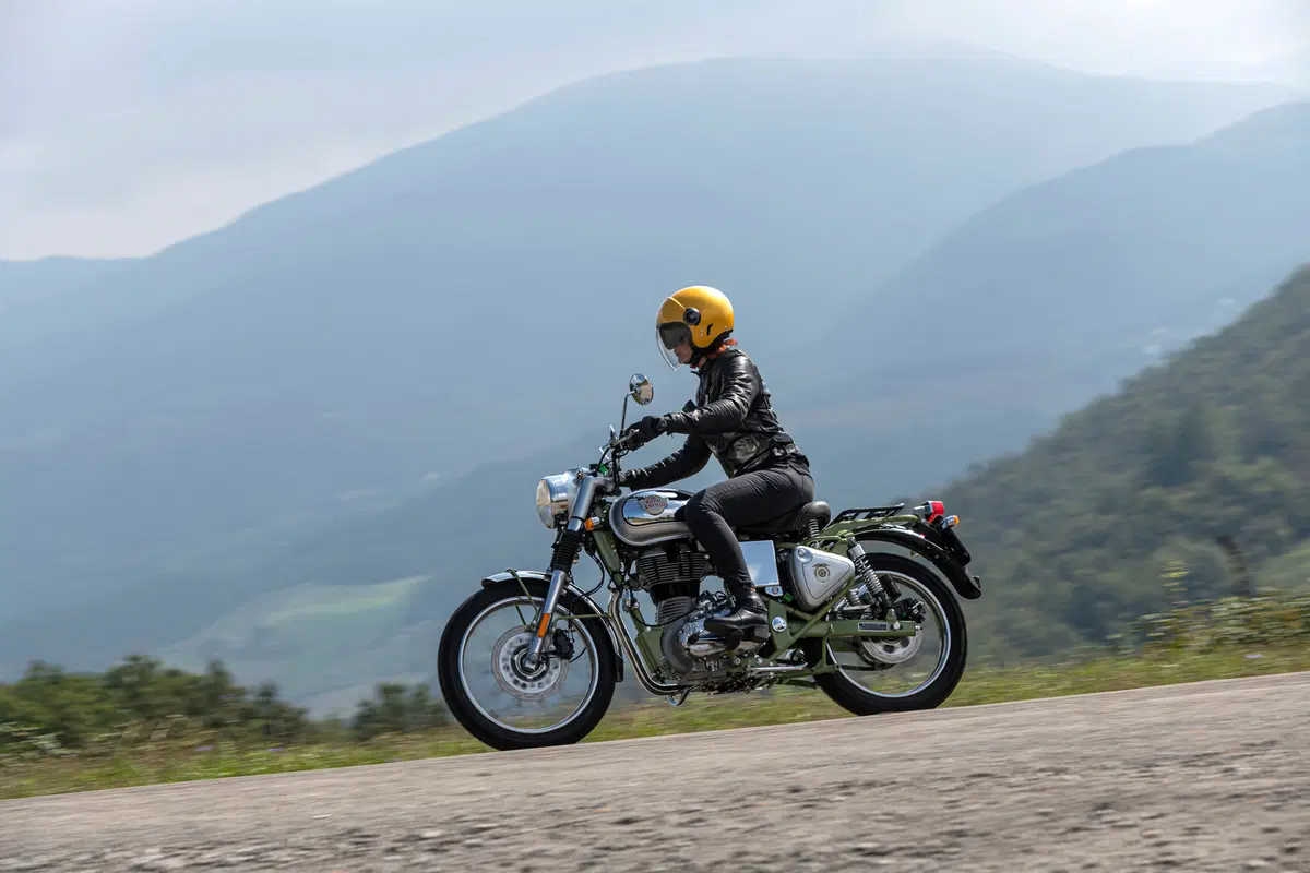 Royal Enfiel Bullet Trials 500, sei fuoristrada!