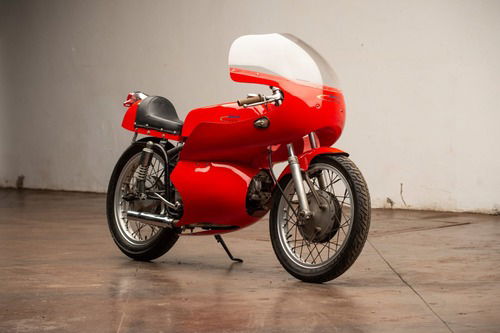 Aermacchi Harley-Davidson Sprint: una piccola belva fatta per la pista (6)