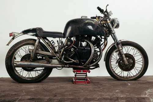 Egli-Vincent Black Shadow: la supermoto anni ’50 all’asta (5)