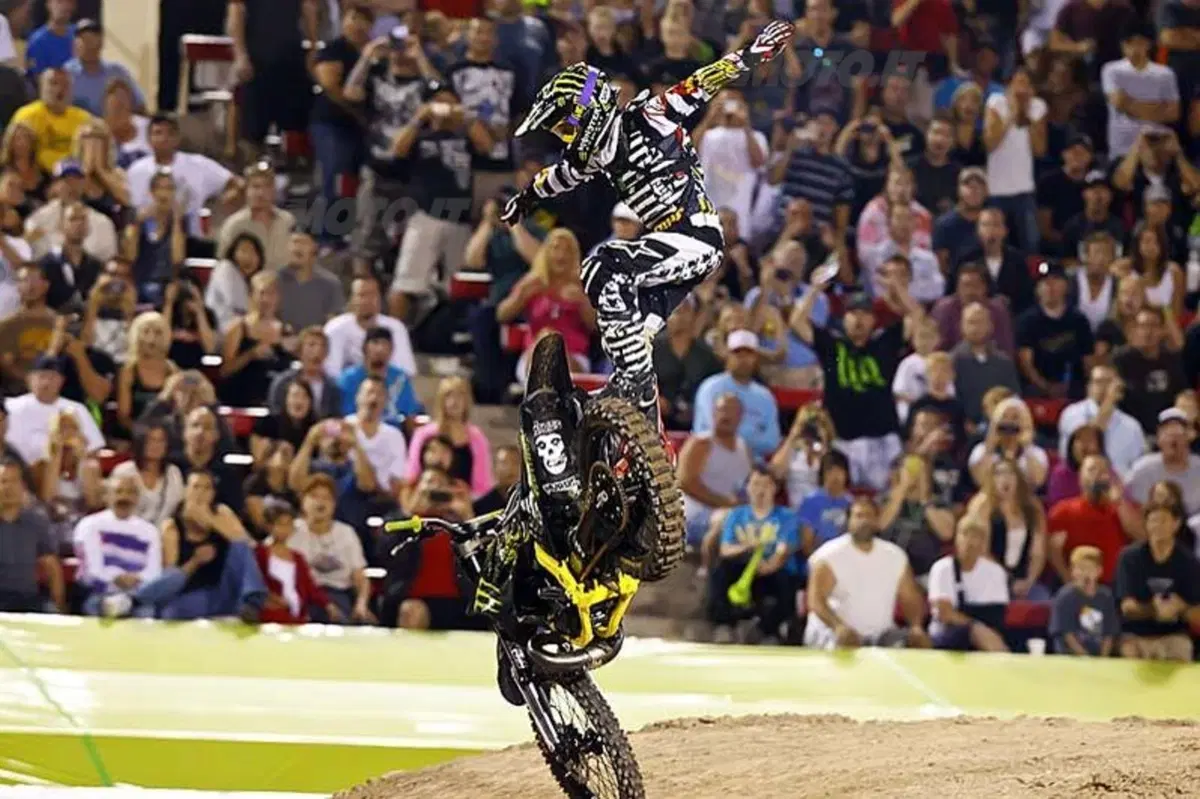 Supercross Monster Cup. Villopoto vince un milione di dollari