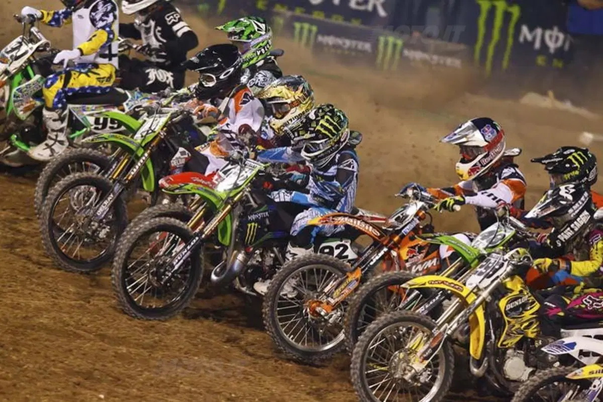 Supercross Monster Cup. Villopoto vince un milione di dollari (6)