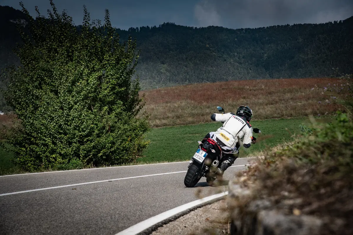 KTM 790 Adventure VS Yamaha Ténéré 700: SFIDA TOTALE! (2)