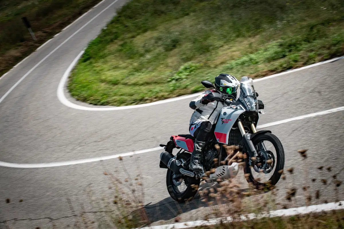 KTM 790 Adventure VS Yamaha Ténéré 700: SFIDA TOTALE!