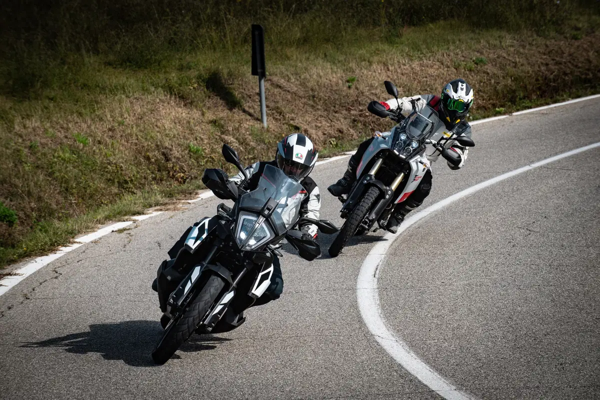 KTM 790 Adventure VS Yamaha Ténéré 700: SFIDA TOTALE! (3)