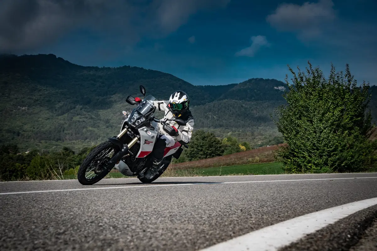 KTM 790 Adventure VS Yamaha Ténéré 700: SFIDA TOTALE! (8)