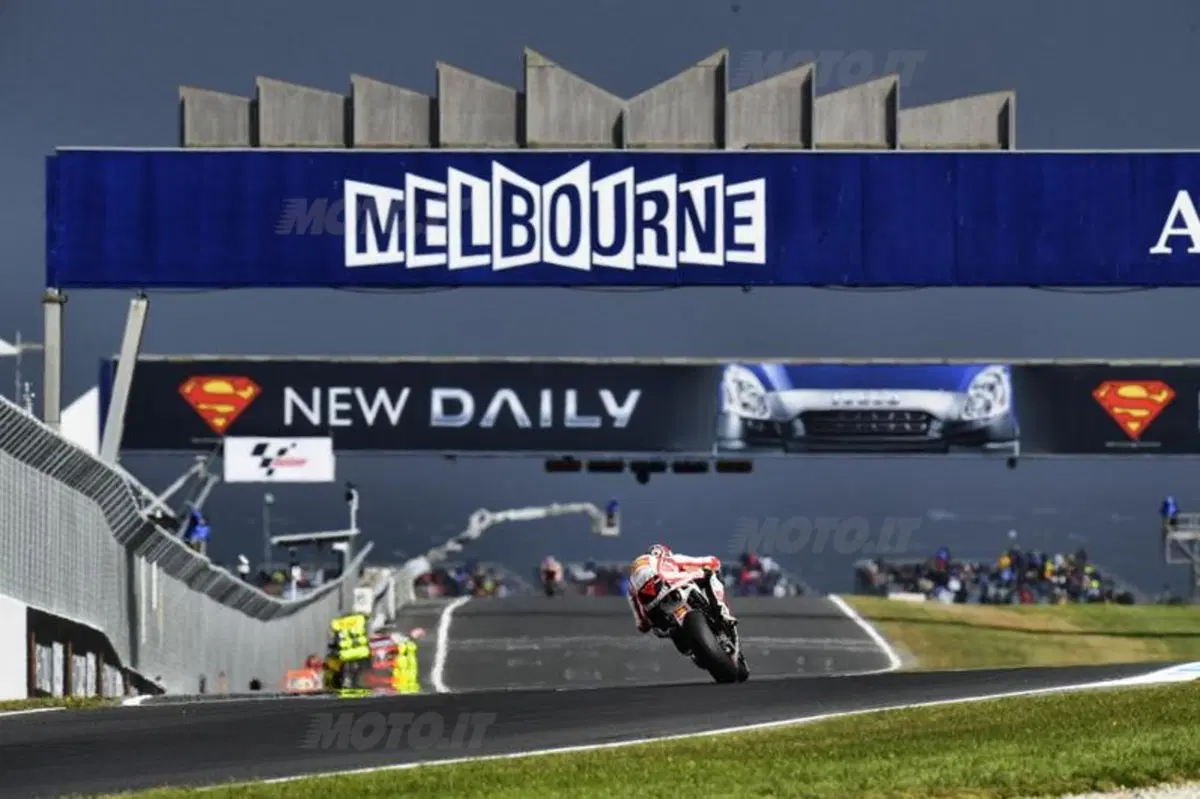 Le foto più belle del GP di Phillip Island (22)