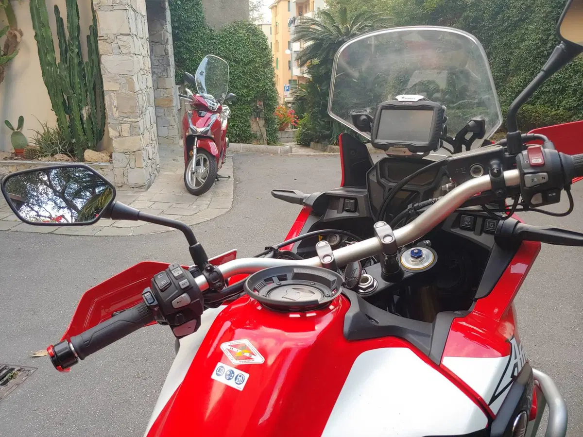 Honda Africa Twin CRF 1000L DCT ABS Travel Edition (2016 - 17) (16)