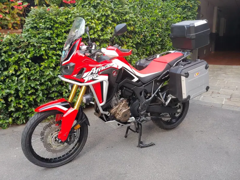 Honda Africa Twin CRF 1000L DCT ABS Travel Edition (2016 - 17) (2)