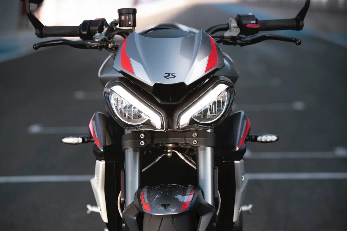 Nuova Triumph Street Triple RS 2020: ancora più potente! (8)