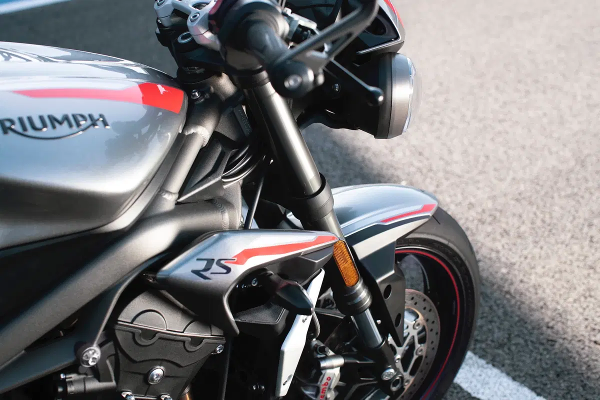 Nuova Triumph Street Triple RS 2020: ancora più potente! (9)