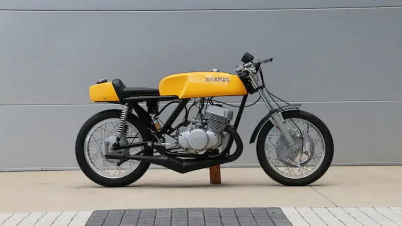 Rickman Metisse-Suzuki 500 Titan: una 2T da gara, al prezzo di uno scooter