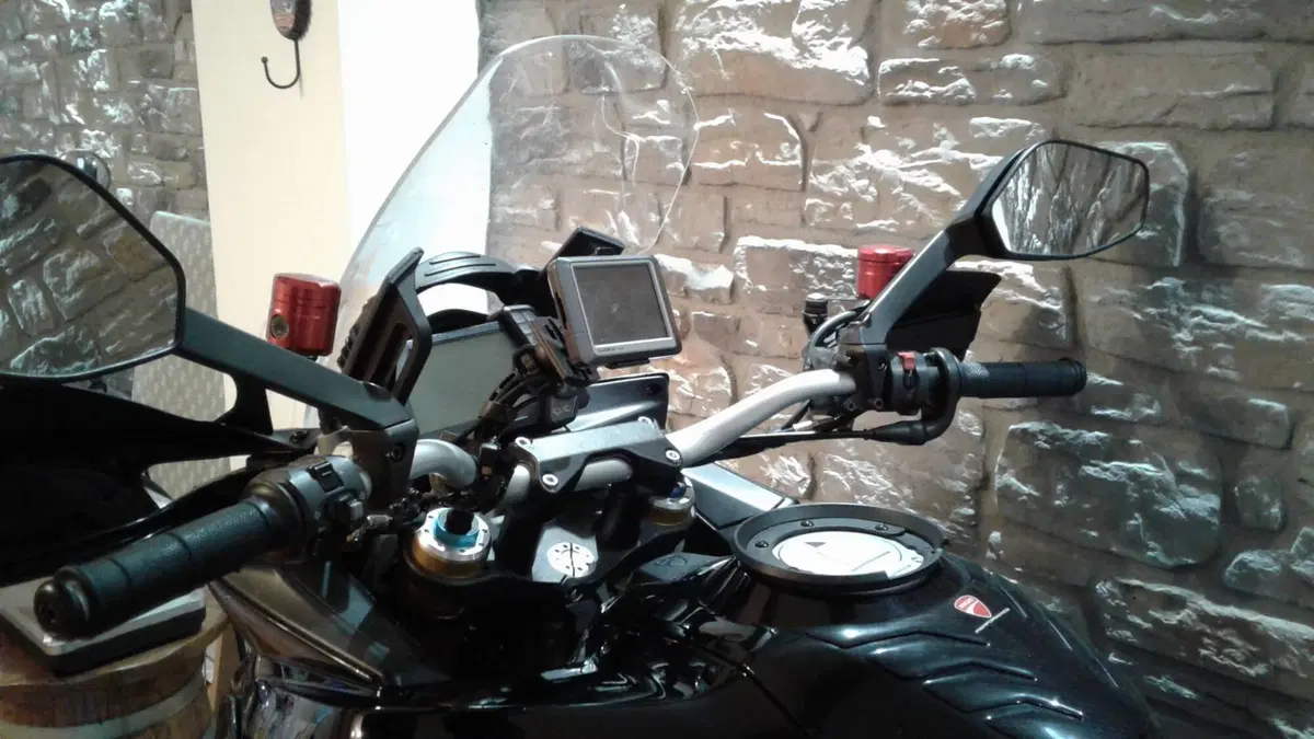 Ducati Multistrada 1200 S Sport (2010 - 12) (2)