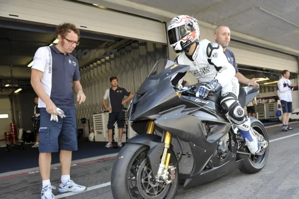 Test. La SBK scende in pista a Portimao (2)