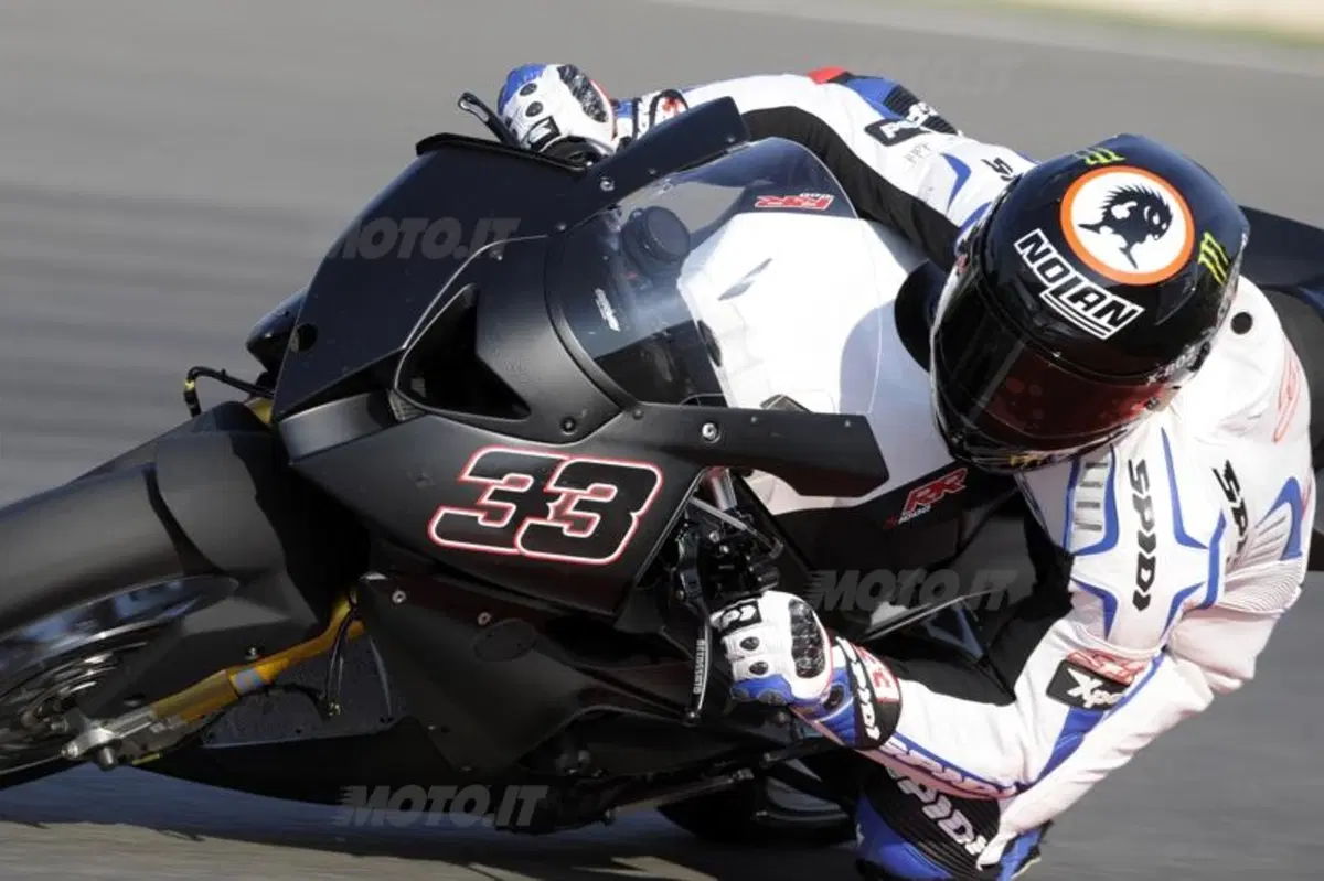 Test. La SBK scende in pista a Portimao (6)