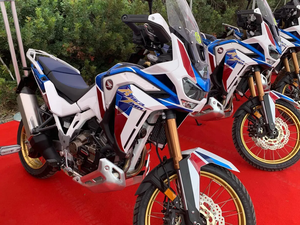 Nuova Honda Africa Twin CRF1100: i concessionari l'hanno provata. Ecco come va! (7)