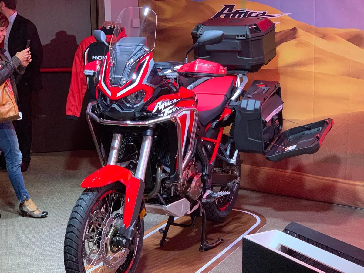 Nuova Honda Africa Twin CRF1100: i concessionari l'hanno provata. Ecco come va! (22)