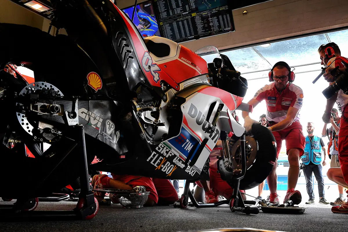 MotoGP. Le foto più spettacolari del GP di Spagna (24)