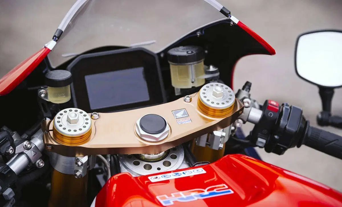 Honda RC 213 V-S RC 213 V-S (2016 - 20) (2)