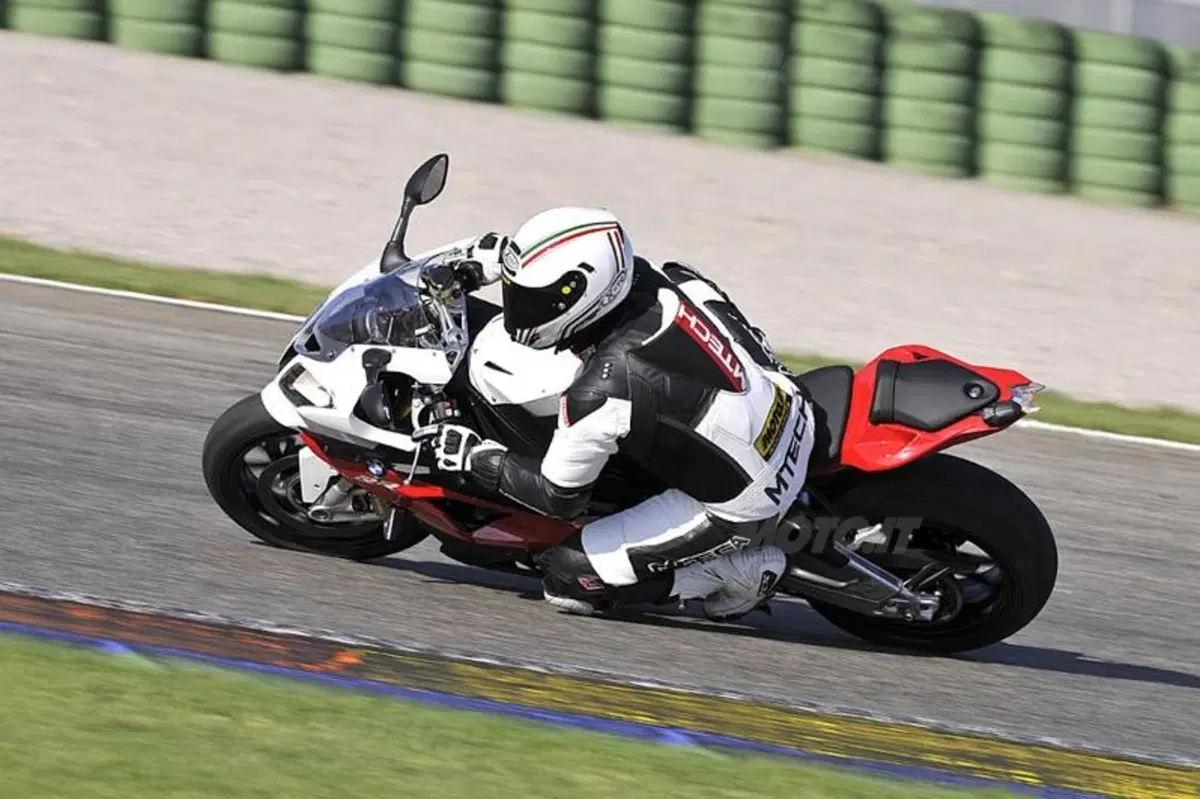 BMW S 1000 RR  (2)