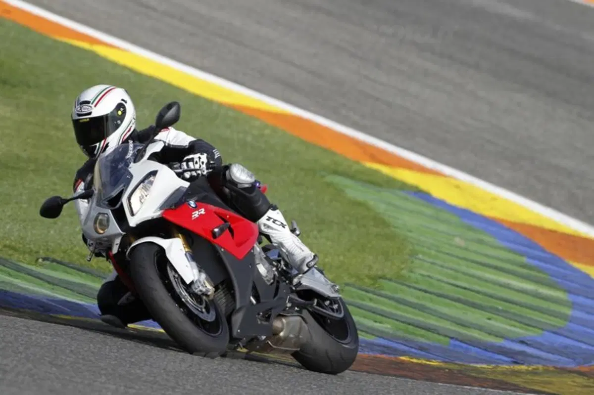 BMW S 1000 RR  (8)