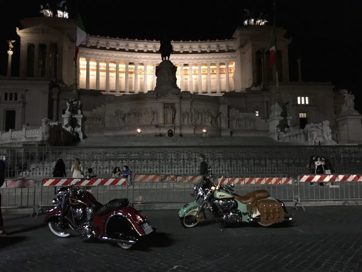 Indian a Roma: apre Custom Bros ed è subito successo! (4)