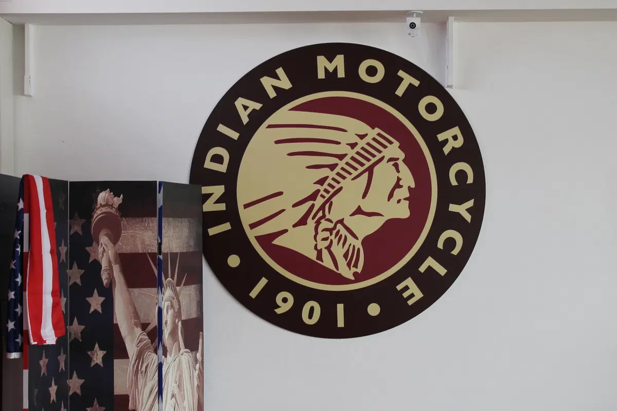 Indian a Roma: apre Custom Bros ed è subito successo! (5)