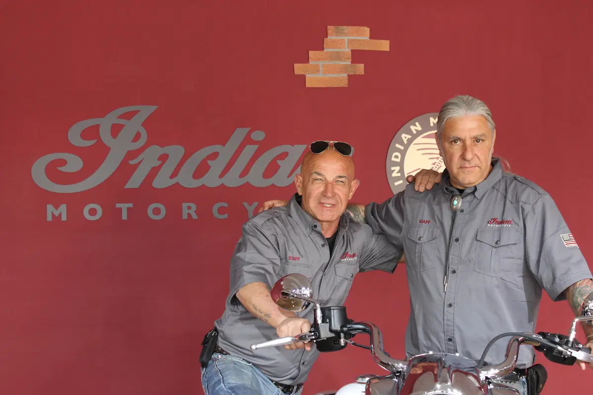 Indian a Roma: apre Custom Bros ed è subito successo! (11)