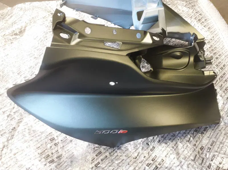 SCUDO ANTERIORE NEW PIAGGIO MP3 VERDE OPACO (2)