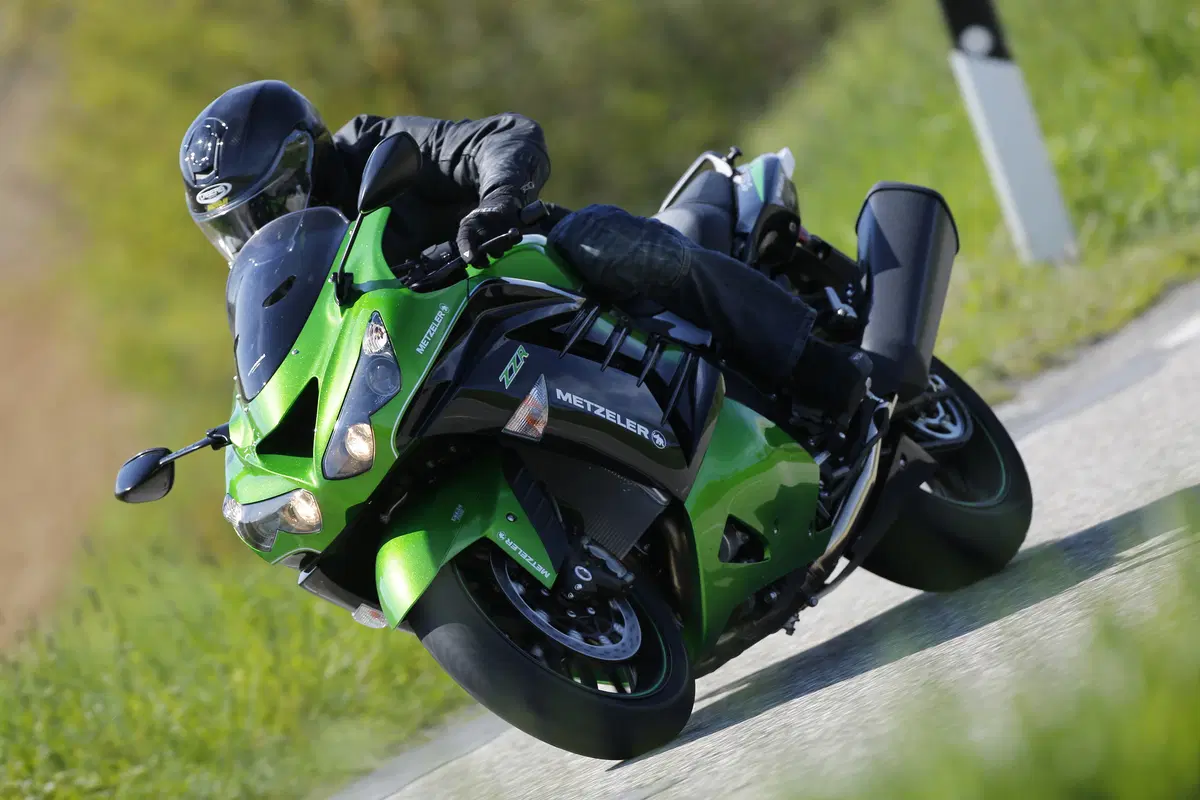 Metzeler Roadtec 01: ancora più efficace sul bagnato (4)
