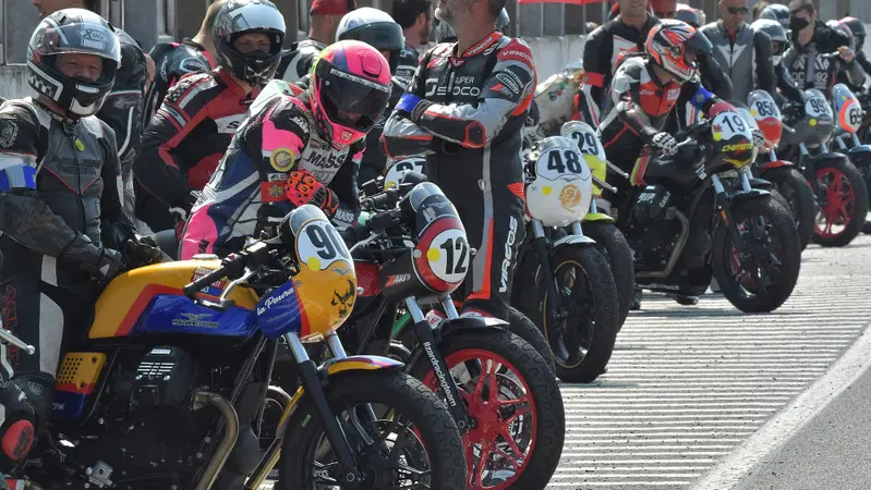Moto Guzzi Fast Endurance: la finale a Misano e Moto.it c'&egrave;!