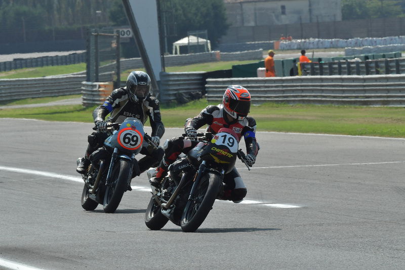 Il trofeo Moto Guzzi Fast Endurance