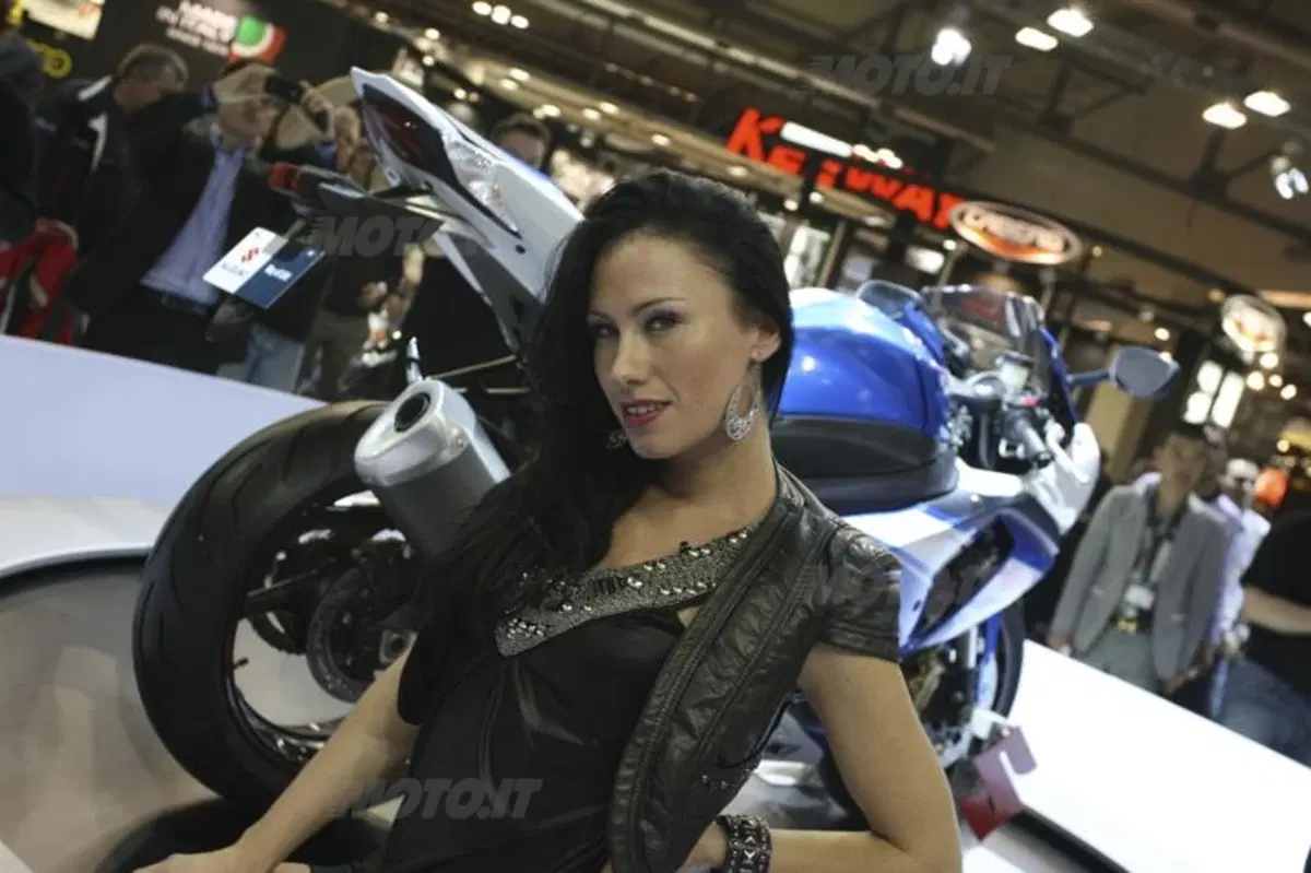Suzuki GSX-R 1000 2012 (2)