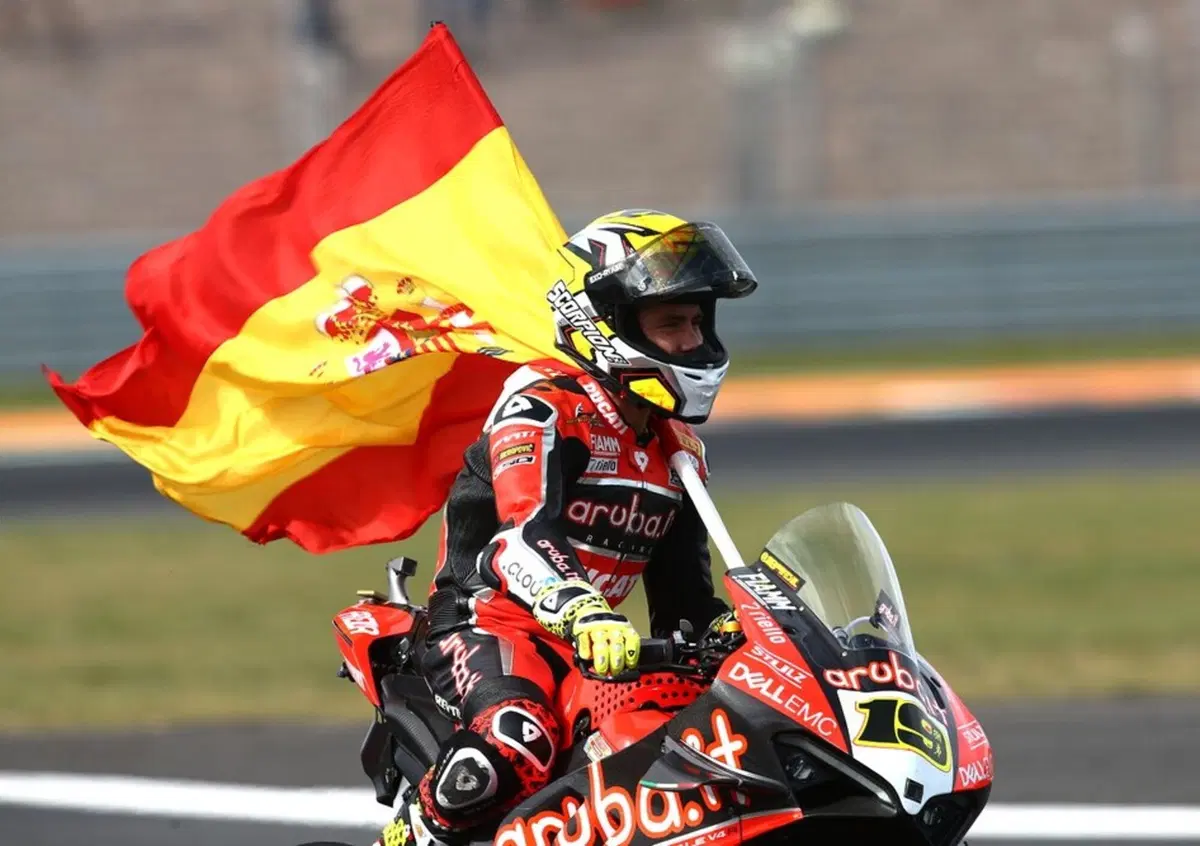 SBK 2019 - &Aacute;lvaro Bautista vince Gara-1 a San Juan