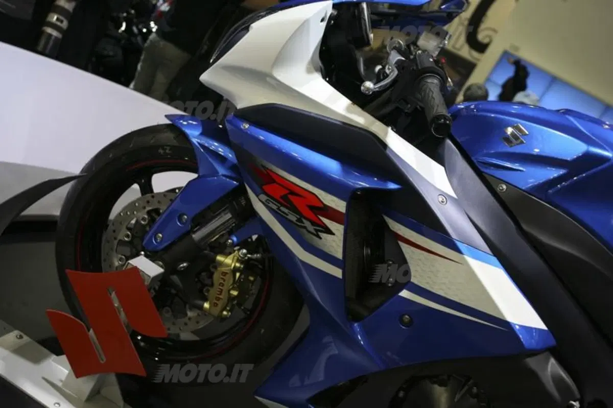 Suzuki GSX-R 1000 2012 (6)
