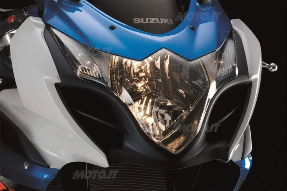 Suzuki GSX-R 1000 2012 (19)