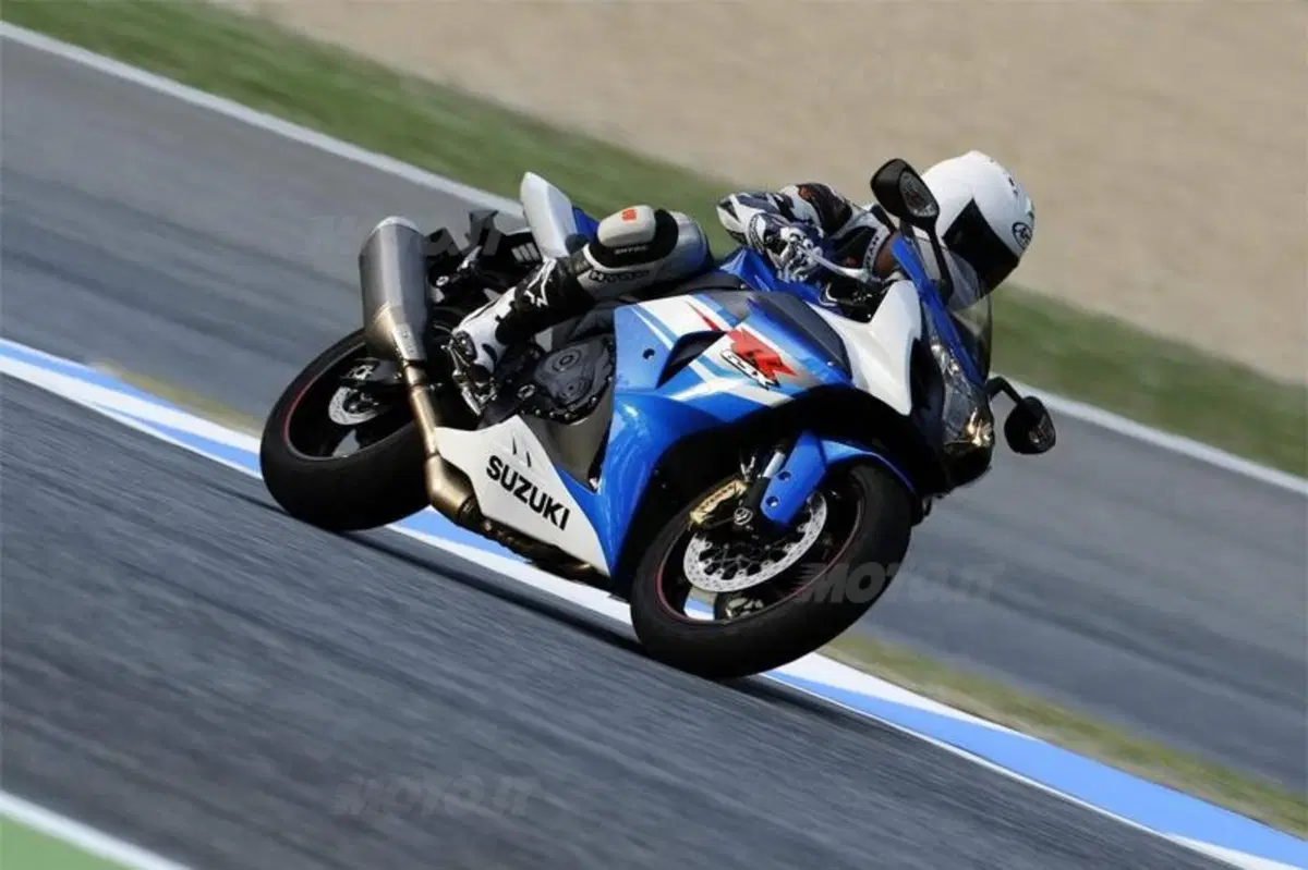 Suzuki GSX-R 1000 2012 (47)