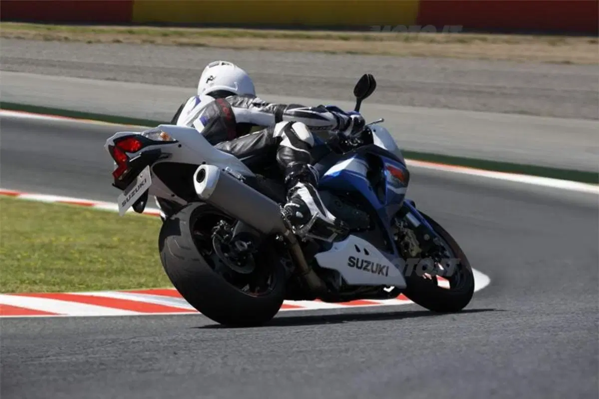 Suzuki GSX-R 1000 2012 (48)