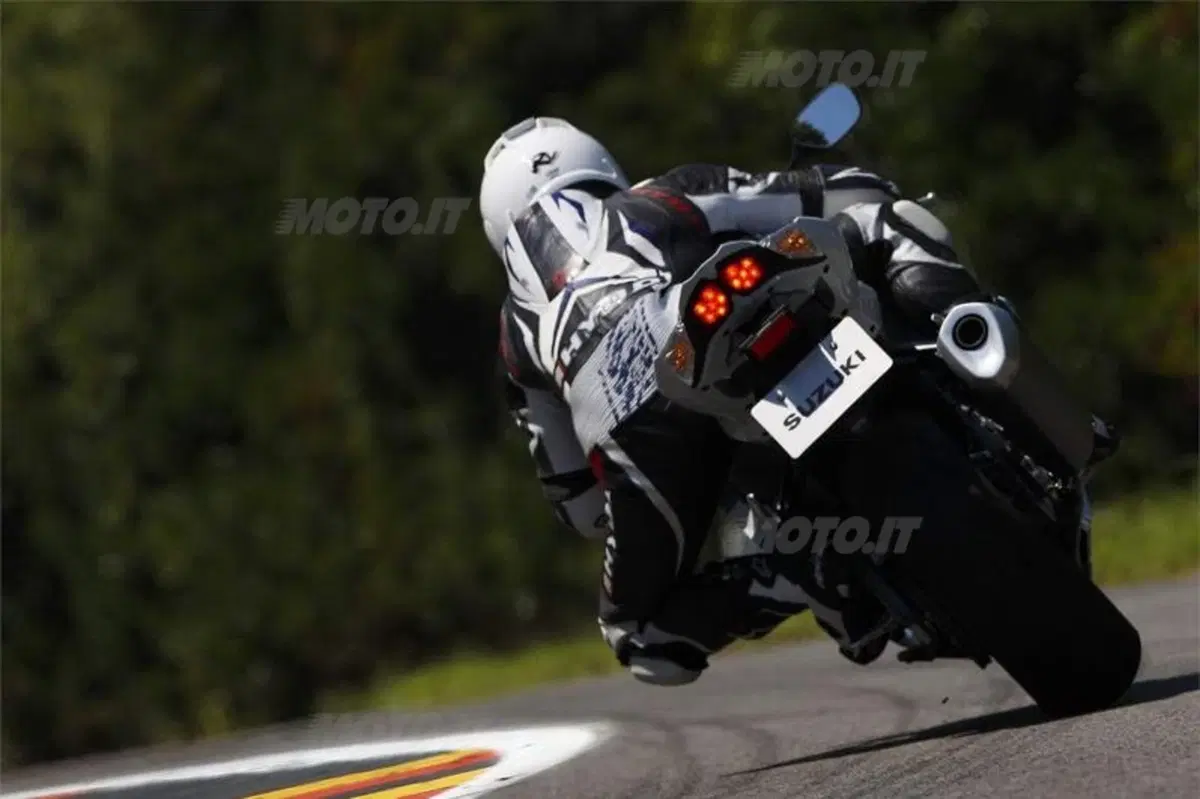 Suzuki GSX-R 1000 2012 (54)