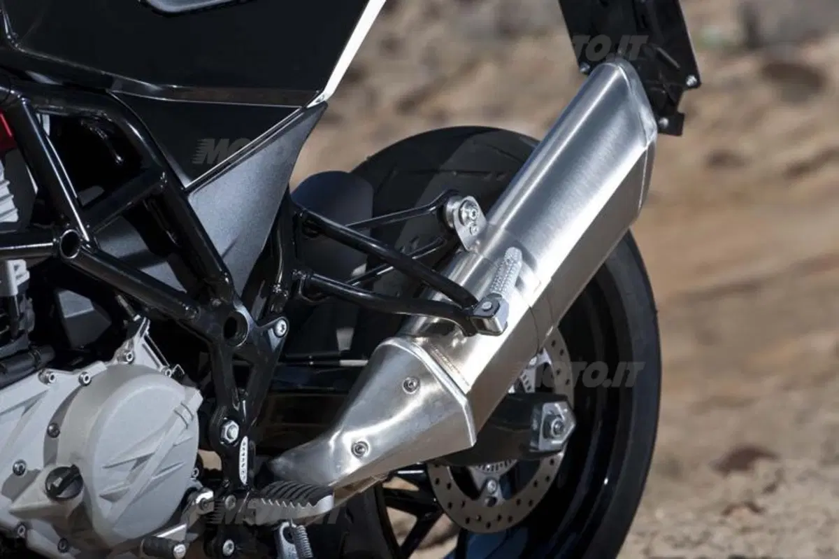 Husqvarna Nuda 900 e Nuda 900 R  (47)