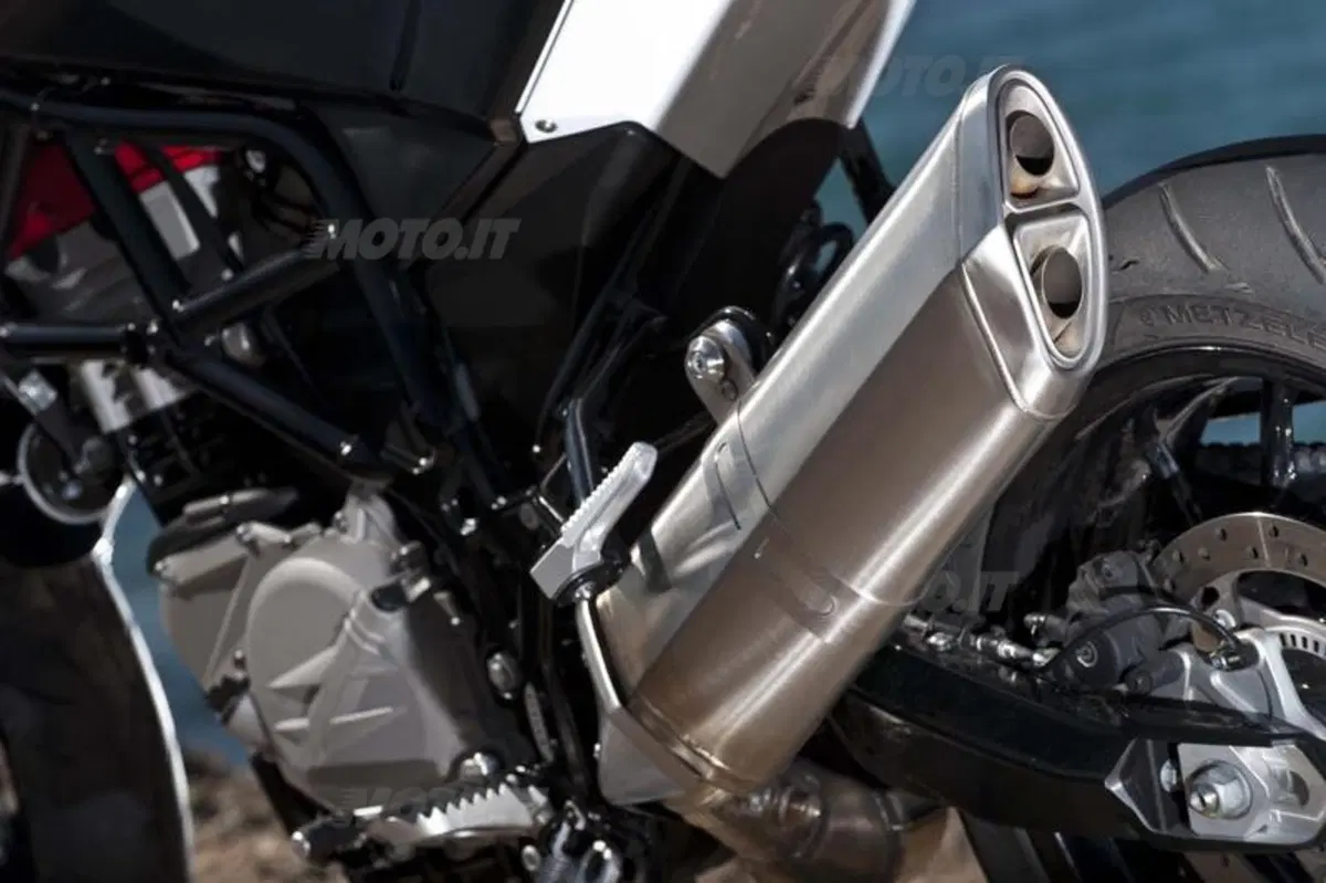 Husqvarna Nuda 900 e Nuda 900 R  (50)