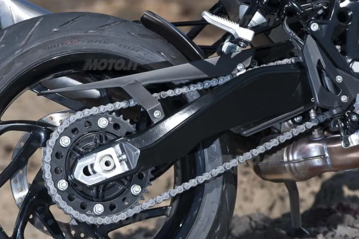 Husqvarna Nuda 900 e Nuda 900 R  (62)