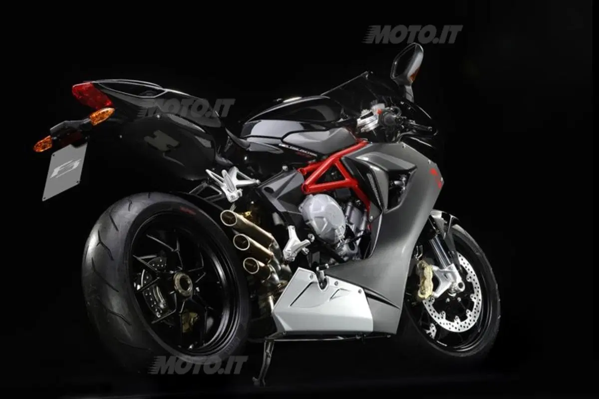 MV Agusta F3 675 a dicembre nei concessionari (13)