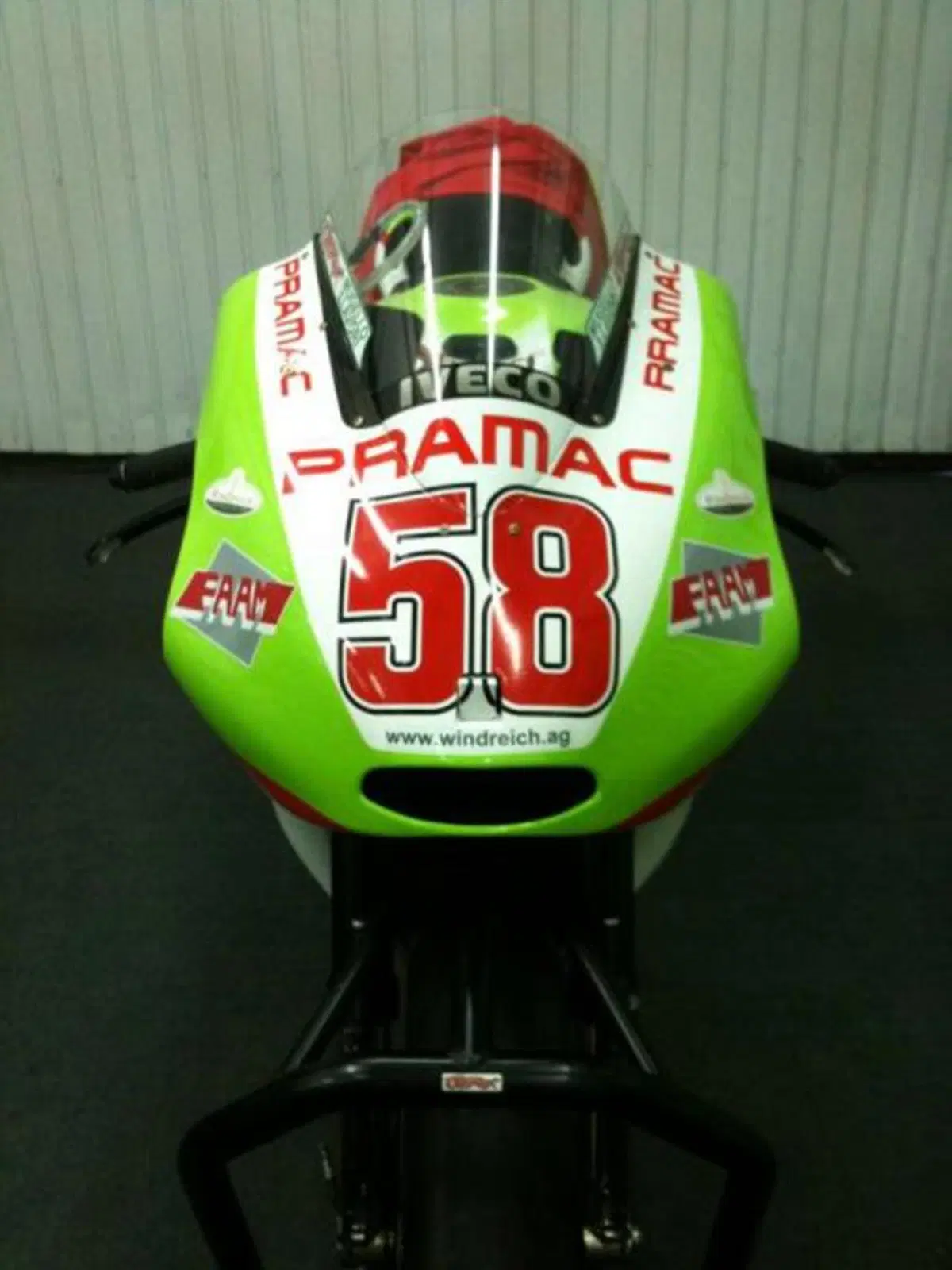 Supersic corre a Valencia nel cuore di tutti